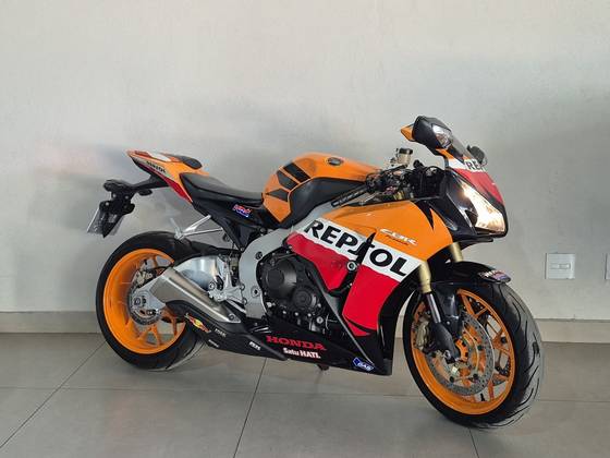 HONDA CBR 1000RR REPSOL HONDA CBR 1000RR REPSOL